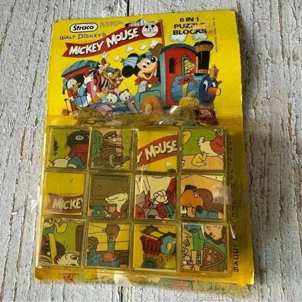 Vintage 70s Straco  Walt Disney's Mickey Mouse puzzle blocks